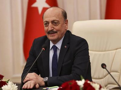 Bakan Bilgin'den yüzleri güldüren zam açıklaması! 'Enflasyon farkının üzerinden zam yapacağız'