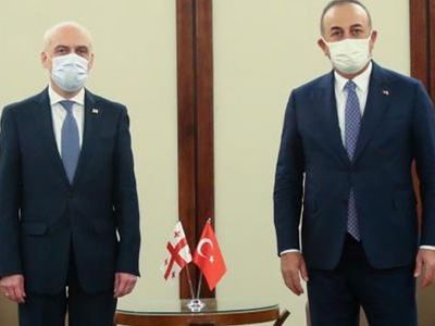 Bakan Çavuşoğlu, Gürcistan ve Polonya'daki Mevkidaşları İle Görüştü