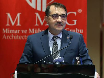 Bakan Dönmez umut verdi: Elektrik fiyatlarında yüzde 15-16’lık indirim olabilir