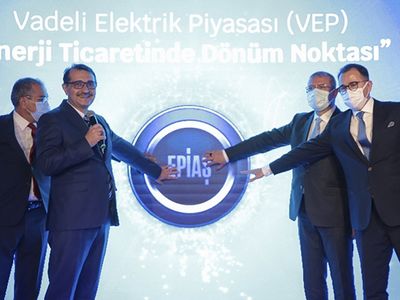 Bakan Dönmez: Vadeli Elektrik Piyasası İşleme Açıldı
