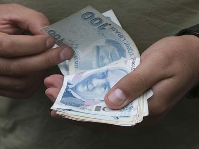 Bakan Işıkhan’dan emeklileri sevindirecek haber: Cumhurbaşkanı Erdoğan’dan talimatları aldık