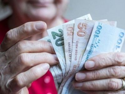 Bakan Işıkhan'dan 'en düşük emekli aylığı' açıklaması