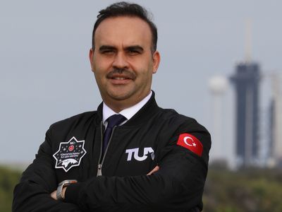 Bakan Kaçır: O sadece bir astronot değil aynı zamanda milli gururumuzdur