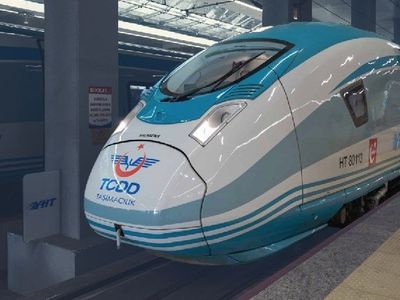 Bakan Karaismailoğlu müjdeyi verdi: Ankara-İstanbul 80 dakikaya iniyor
