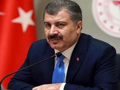 Bakan Koca acı haberi duyurdu: Son derece üzgünüm