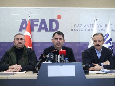 Bakan Kurum Gaziantep’te: Çalışmalara dair son dakika gelişmelerini aktardı