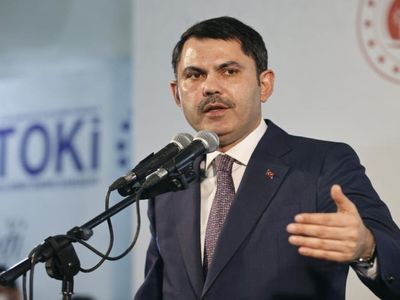 Bakan Kurum Kahramanmaraş’ta konuştu: Yıl sonuna kadar en az 200 bin konut teslim edilecek