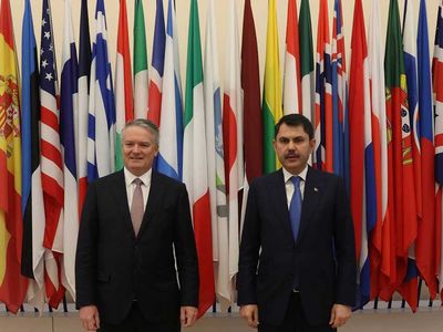 Bakan Kurum, Paris’te düzenlenen OECD Çevre Bakanları Toplantısı’nda önemli açıklamalarda bulundu: İklim Kanunu çıkartacağız