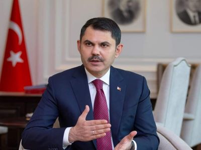 Bakan Kurum’dan Kılıçdaroğlu’na TOKİ tepkisi: Hiç inşaatına gitmiş mi?