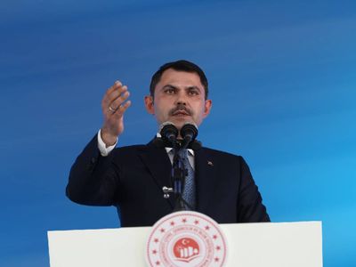 Bakan Kurum’dan kura çekimi açıklaması: 10 günde 12 ilde 22 bin 57 konutun kura çekimini tamamlayacağız