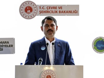 Çevre Ve Şehircilik Bakanı Açıkladı: Müsilaj Felaketi Yaşayan Marmara Denizi 'Koruma Alanı' İlan Edilecek