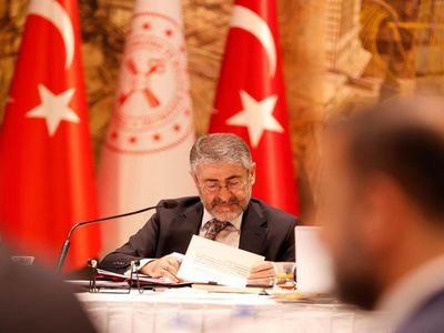 Bakan Nebati açıkladı: Fahiş fiyat artışları için yeni önlem