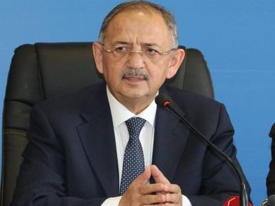 Bakan Özhaseki’den önemli açıklama: Deprem bölgesindeki konutlar ne zaman teslim edilecek?