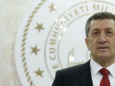 Bakan Selçuk Açıkladı; Okullar Bütün Yaz Açık!