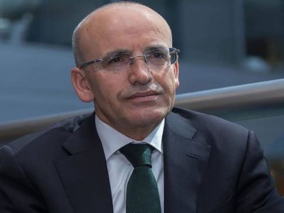 Bakan Şimşek net konuştu: Attığımız adımlar ve kararlar göstergelere yansıyor