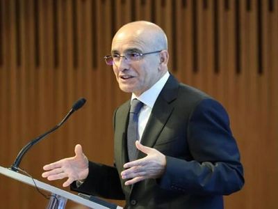Bakan Şimşek’ten Arap ülkelerine mesaj: ‘Finansal risk ortadan kalktı’