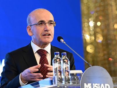 Bakan Şimşek'ten ekonomi mesajı: Rezervler çok daha güçlü arttı