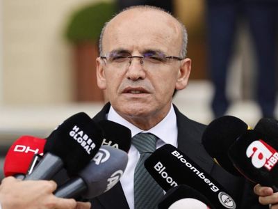 Bakan Şimşek’ten ilk faiz yorumu: İstikrar ve güvenin en etkili çözümüdür