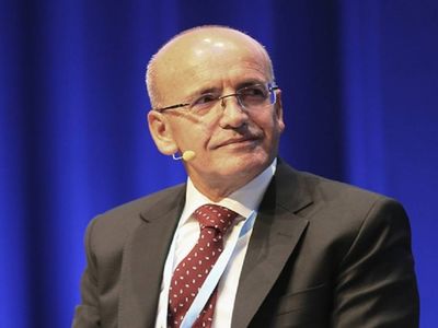 Bakan Şimşek’ten kritik açıklama: Amaç krediye erişimi kolaylaştırma