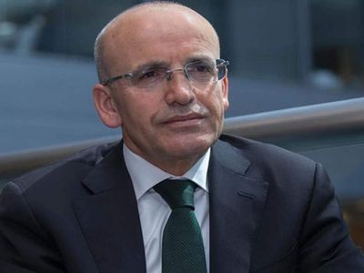 Bakan Şimşek’ten kritik mesajlar: Finansal istikrarı sağlayacağız