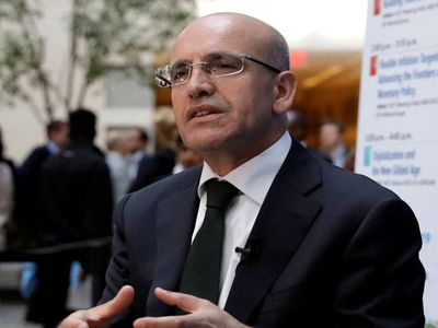 Bakan Şimşek’ten önemli kredi kararı:  Bankalar üzerinden büyümesini düşüreceğiz