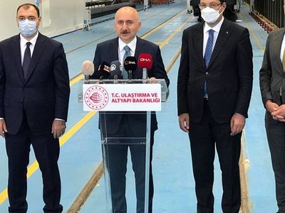 Bakan Tarihi Verdi! Milli Elektrikli Tren Bu Sene Vatandaşın Hizmetine Sunulacak