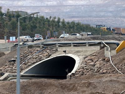 Bakan Yerlikaya’dan son dakika  Erzincan açıklaması: “Tekrar toprak kayması riski var!”
