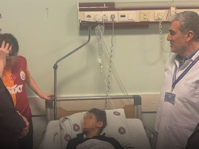 Bakanlar Kahramanmaraş’ta Yaralı Öğrencileri Hastanede Ziyaret Etti