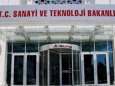 Bakanlık Açıkladı, Türkiye İlaç Sektöründe Millileşmeye Devam Ediyor!
