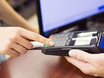 Bakanlık devrede: POS cihazlarındaki işlemler yakından denetlenecek: İşletmelerin akıllı pos cihazı kullanımı zorunlu hale geliyor!