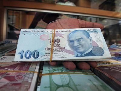 Bakanlık müjdeyi duyurdu: Burs ödemelerine zam geldi