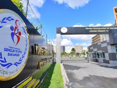 Bakanlık öğrencilerin merak ettiklerini duyurdu: Herhangi bir ücret ödemeyecekler