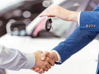 Bakanlık otomotiv sektöründe inceleme başlattı: Stokçular ve haksız fiyat artışı yapanlar hedef alınacak