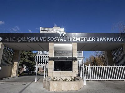 Bakanlıktan 'kötü muamele' açıklaması: Bir personel gözaltına alındı