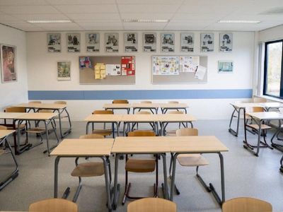 Bakanlıktan vurguna engel: Kitaplara yüzde 300 zam yapan 400 okula ceza verildi