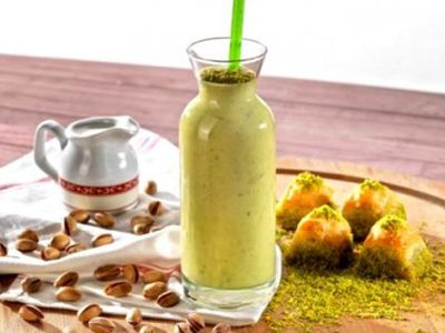 Baklavalı Milkshake Nasıl Yapılır? Baklavalı Milkshake Tarifi
