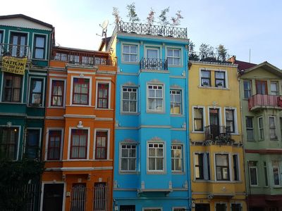 Balat'ta Yaşanan Restorasyon Çalışmasına İmamoğlu Çöktü!