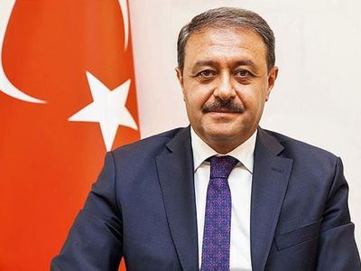 Balıkesir Valisi: Hepimiz Kendi Tedbirimizi Alarak İlimizi Sağlıklı Günlere Taşıyalım