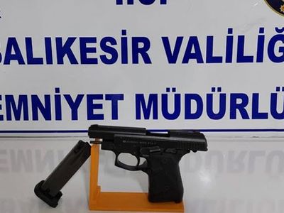 Balıkesir’de Huzur Operasyonunda 20 Kişi Gözaltına Alındı