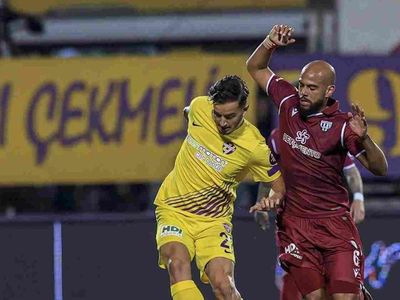 Bandırmaspor İstanbulspor Bein Sports 1 TRT Spor şifresiz canlı maç izle - Bandırma İstanbul play-off final canlı izle