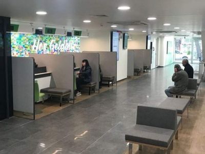 Bankalar bugün çalışıyor mu? EFT yapsam hesaba geçer mi, bugün bankalar havale yapıyor mu? Arefe günü bankalar işlem yapıyor mu?