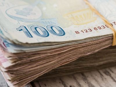 Bankalar faiz oranlarını sürekli değiştiriyor: Aylık 42 bin TL’ye kadar kazanç sağlıyor