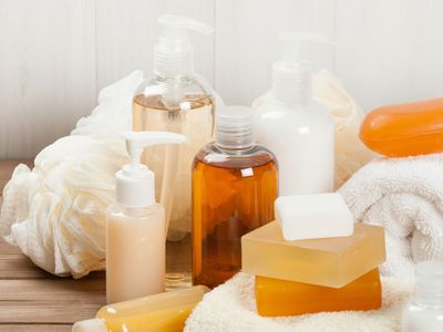Banyo hakkında doğru bildiğimiz yanlışlar! Bu 11 kritik ürünü banyoda saklamayın…