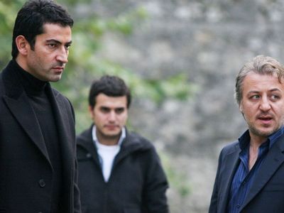 Barış Falay bir dönem ekranlara damgasını vuran Ezel dizisi hakkında yıllar sonra çok konuşulacak itiraflarda bulundu!