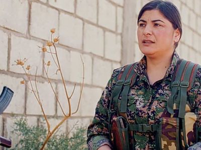 Basın Ödülleri Töreninde PKK'nın Yayın Organına Verdikleri Ödülü Pişkin Pişkin Savundular