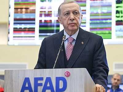 Başkan Erdoğan deprem bölgesinde! Yürütülen çalışmalara dair incelemelerde bulundu