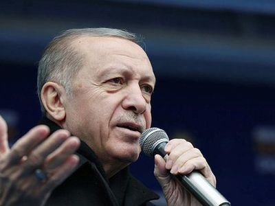 Başkan Erdoğan ilk mitingini Afyonkarahisar'da yaptı: TCG Anadolu'yu gördükçe kuduruyorlar
