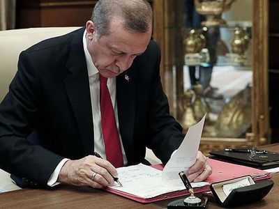 Başkan Erdoğan imzaladı: Bazı bakanlık ve kurumlara 1509 kadro ihdas edildi