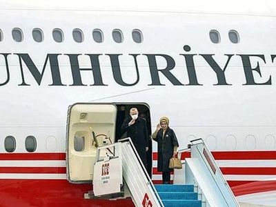 Başkan Erdoğan Özbekistan'a iki gün sürecek ziyarette bulundu: Gündemde Rusya-Ukrayna savaşı ve iş birliği var