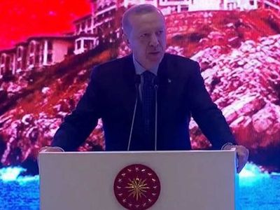 Başkan Erdoğan'dan 27 Mayıs'ın 62. yıldönümünde vesayet odaklarına mesaj: Biz kuklalarla değil ipi tutan efendileriyle mücadele ediyoruz!